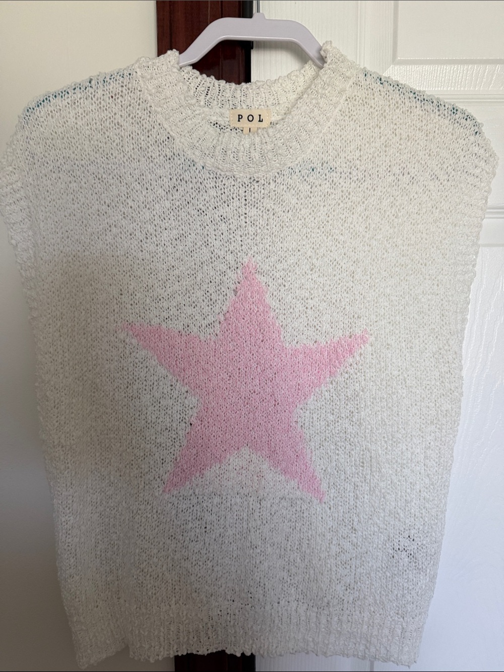 POL White Knit Sweater Vest with Pink Star Motif
